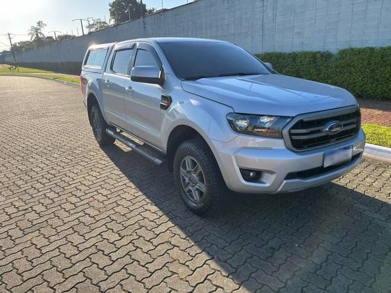 FORD RANGER 2.2 XLS 4X4 CD 16V DIESEL 4P AUTOMÁTICO